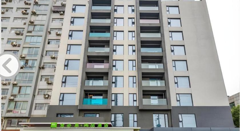 Ibis Styles Yangzhou Baixiang Rd Hotel Exterior foto